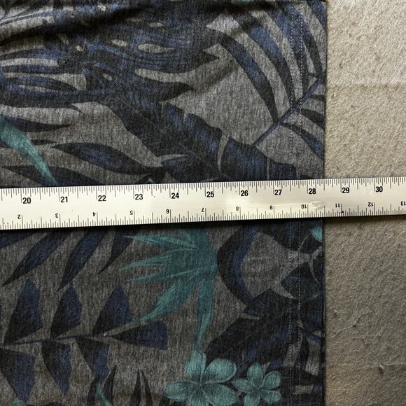 Travis Mathew Golf Polo Mens Medium Blue Gray Hawaiian Shirt Golfing Sportswear - Picture 5 of 7